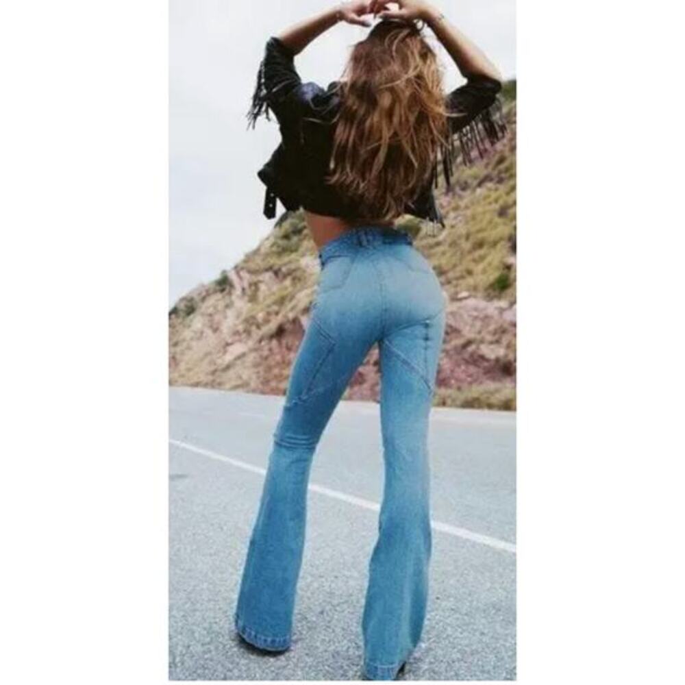 Revice star flare high waisted‎ jeans